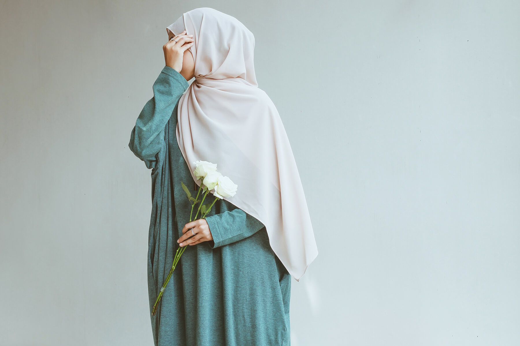 How to Style Vintage Pieces for a Modern Look